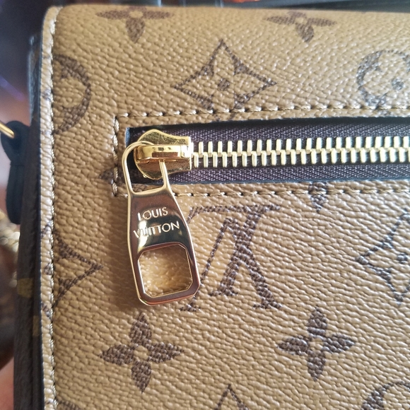 NEW! Louis Vuitton Pochette Metis Reverse Monogram - Picture 4 of 16